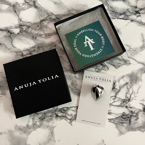 Anuja Tolia Vader Ring Silver Sterling Silver Overlay 22 Karat Plating Size 7 - Picture 1 of 5